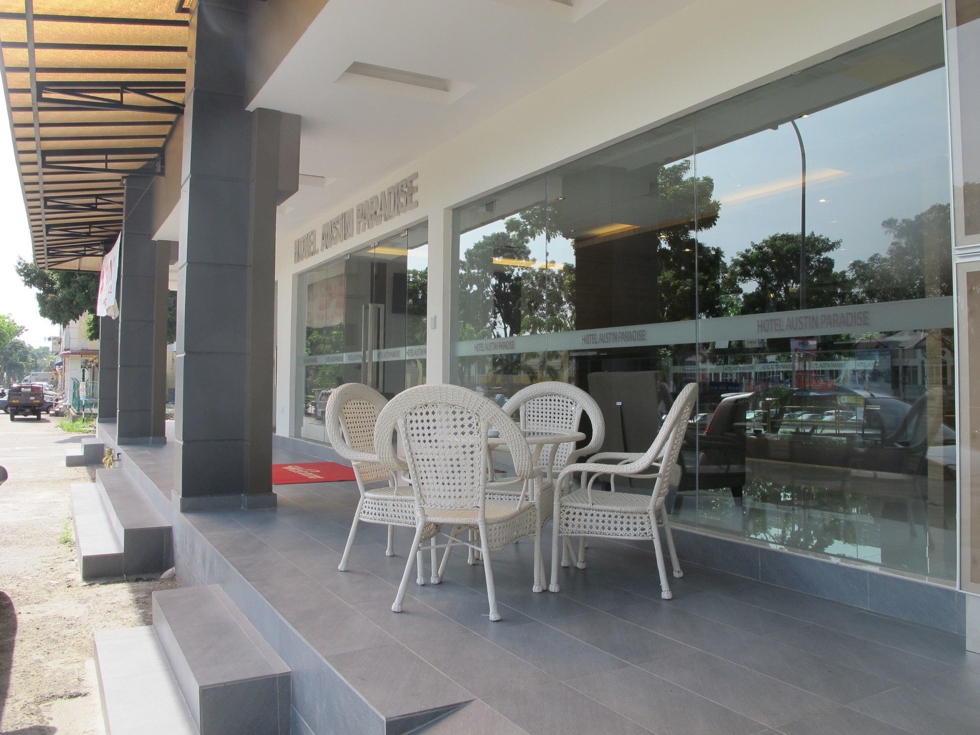Hotel Austin Paradise - Taman Pulai Utama Skudai Exteriör bild